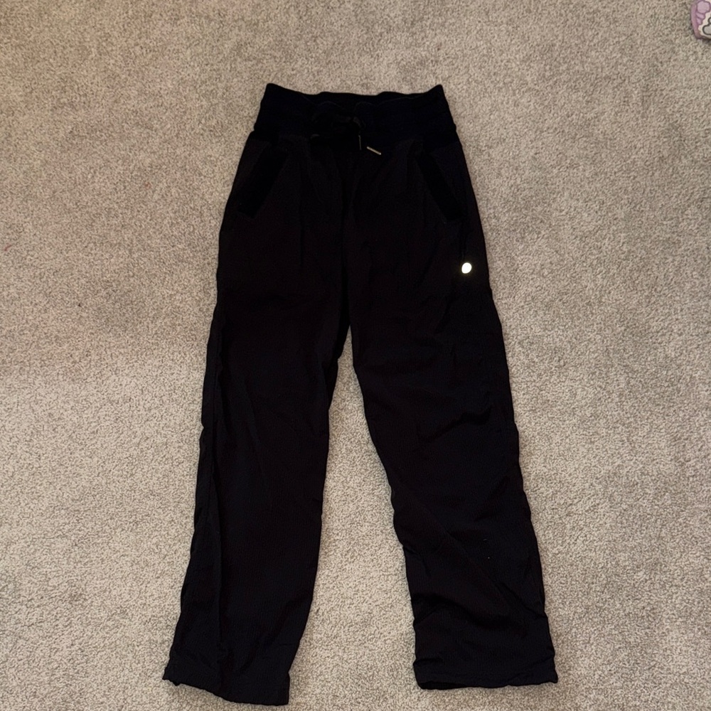 Lululemon Black Dance Studio Joggers (short length) size 0